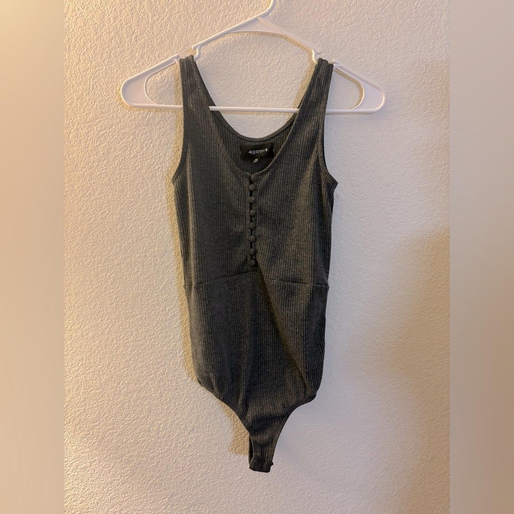 Button down body suit NWT thong